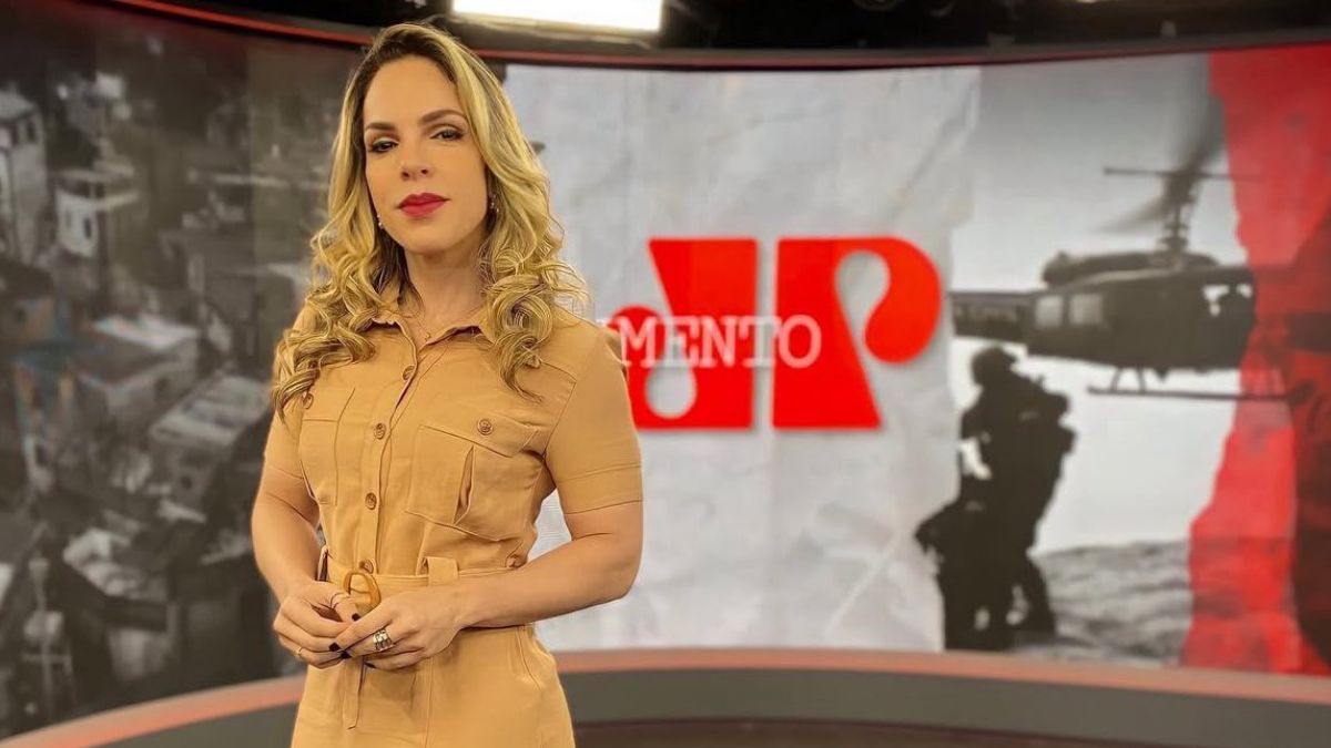 Elisângela Carreira Jovem Pan